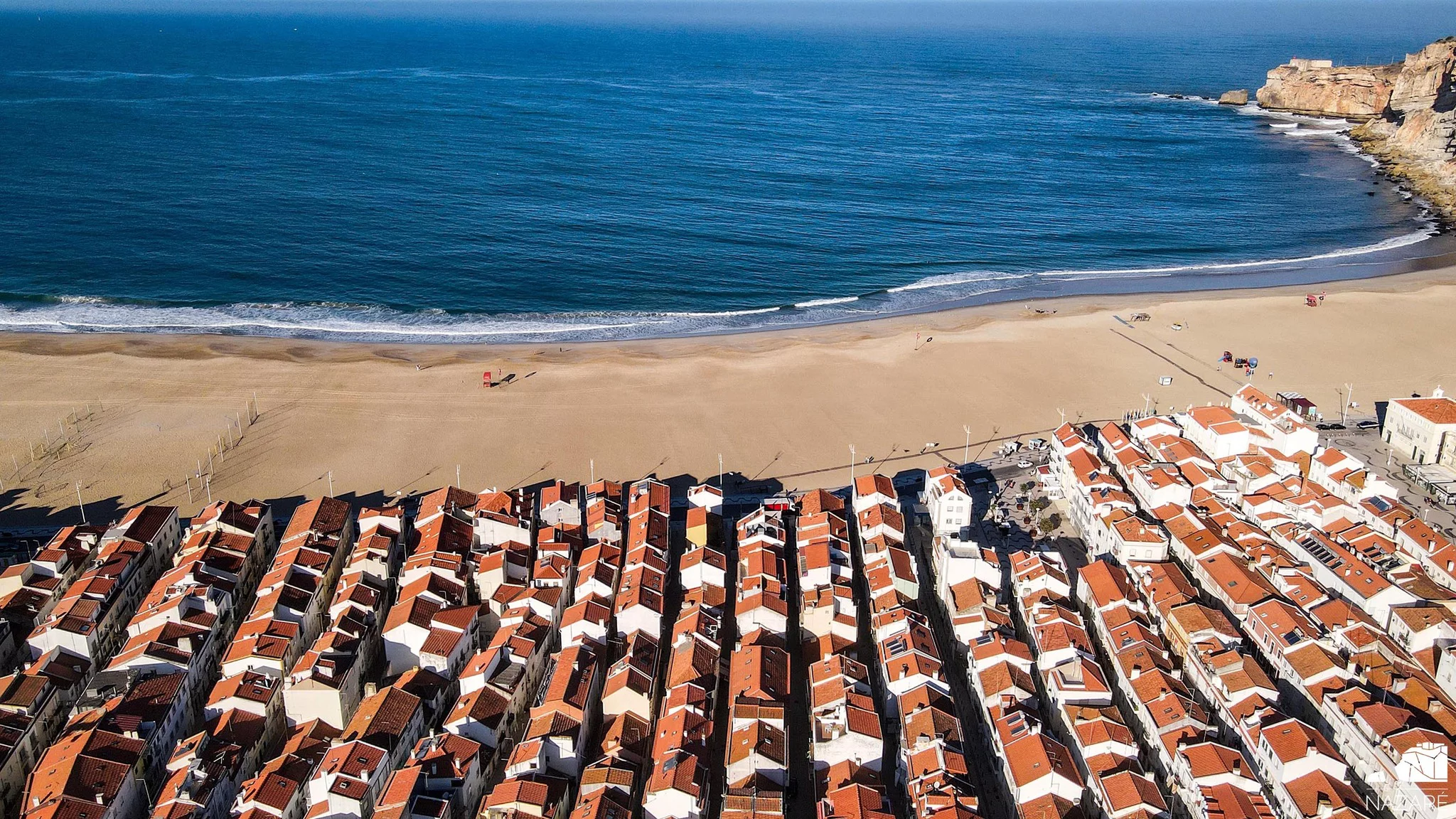 Praia e paisagem da Nazaré