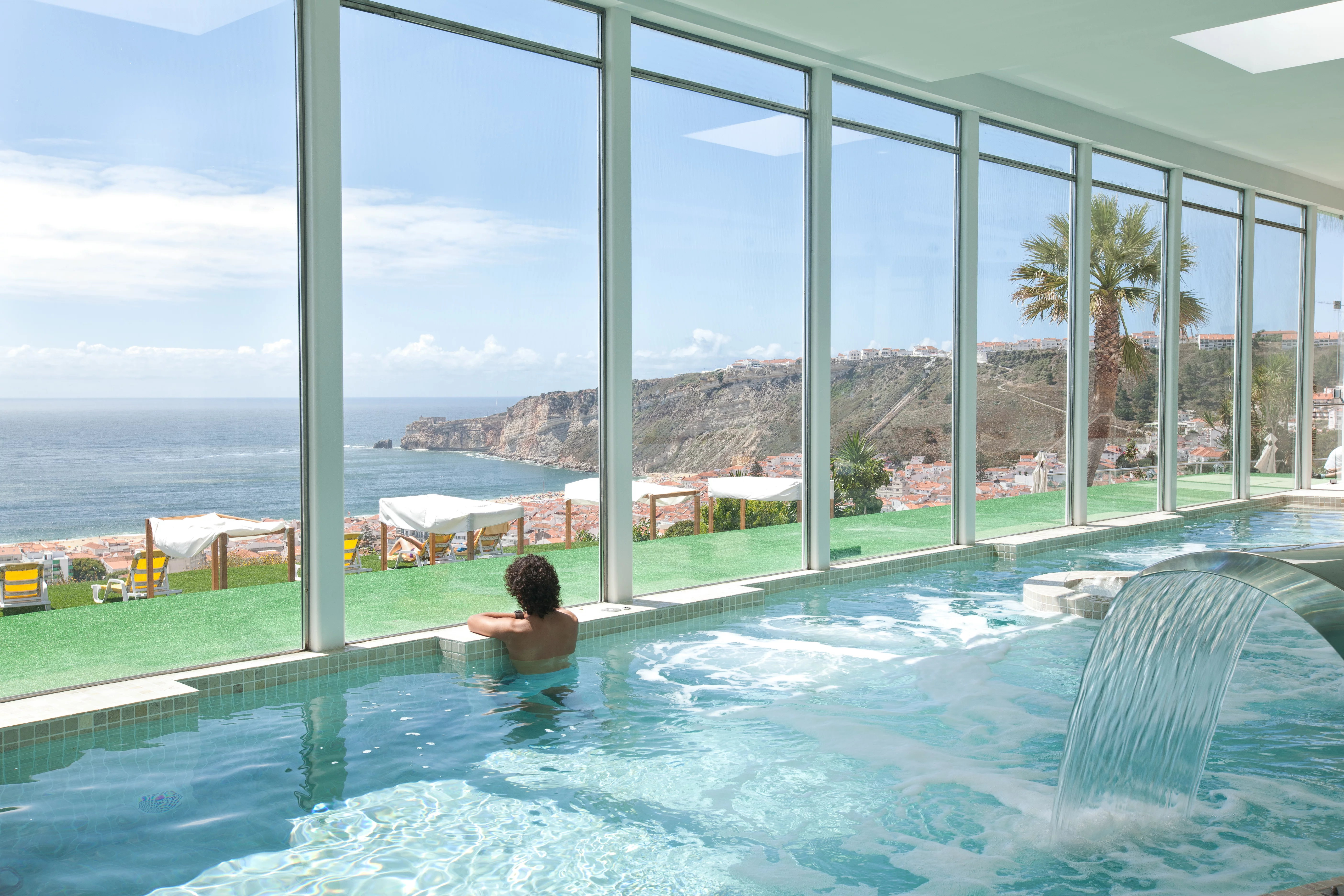 Piscina coberta aquecida dos Hotéis Miramar